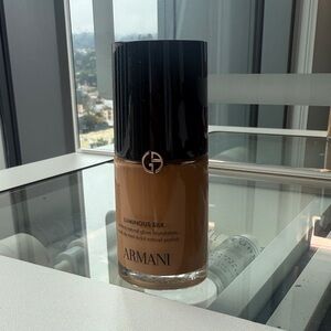 Giorgio Armani Luminous Silk Foundation - 9.1